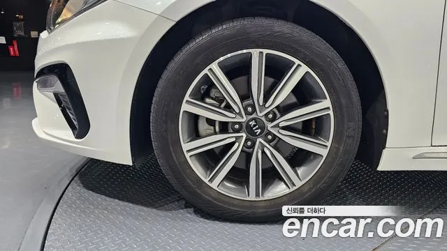 Kia K5 2019 thumb 8