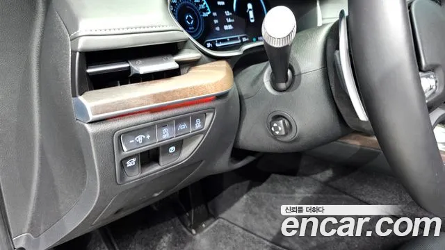 Genesis G80 2020 thumb 5