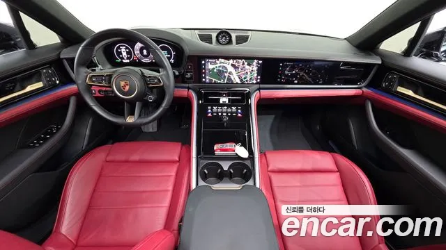 Porsche Panamera 2024 thumb 9