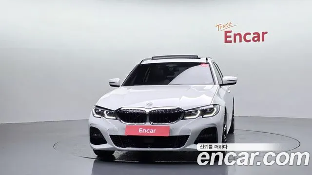 BMW 3 серии 2022 thumb 2