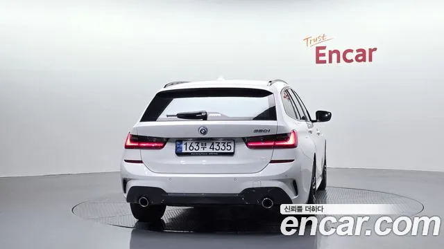 BMW 3 серии 2022 thumb 3