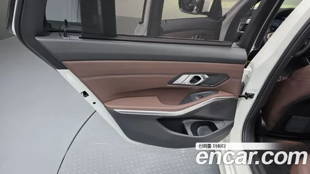 BMW 3 серии 2022 thumb 10