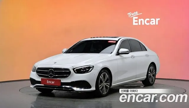 Mercedes-Benz E-Class 2020 thumb 2