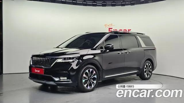 Kia Carnival 2021 thumb 3