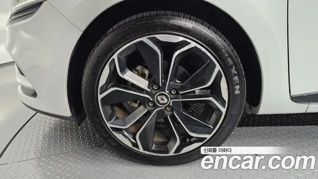 Renault Clio 2019 thumb 6