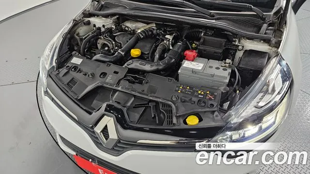 Renault Clio 2019 thumb 3