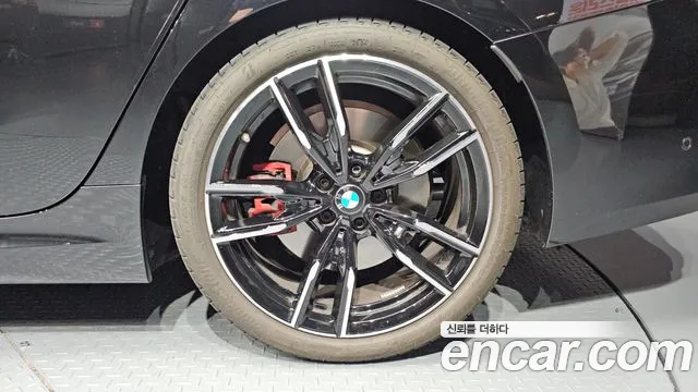BMW 3 серии 2025 thumb 2