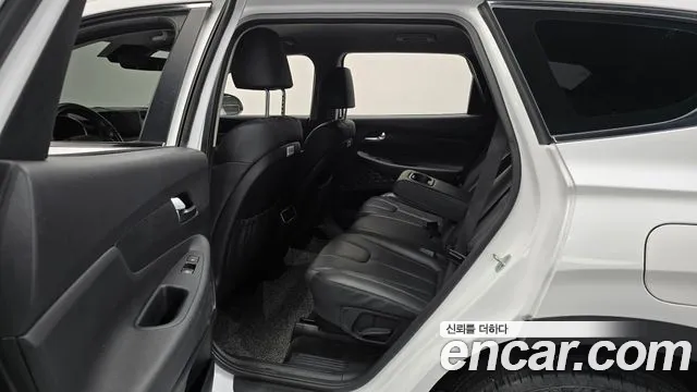 Hyundai Santa Fe 2021 thumb 8
