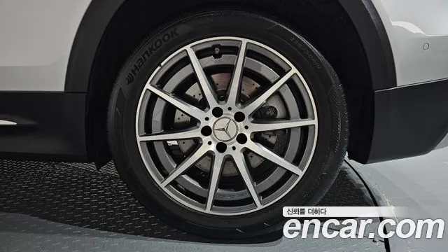 Mercedes-Benz GLB 2021 thumb 4