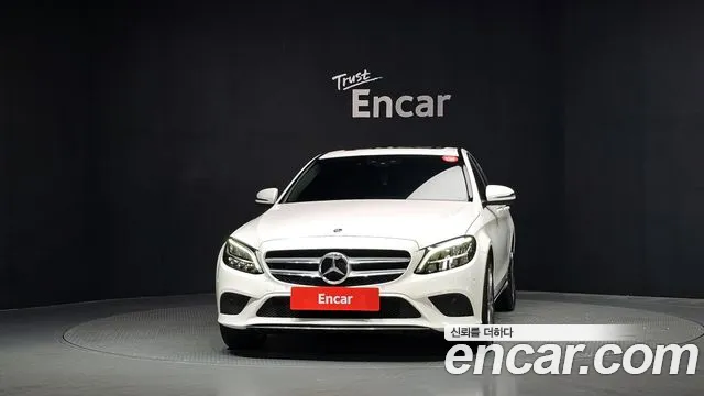 Mercedes-Benz C-Class 2021 thumb 10