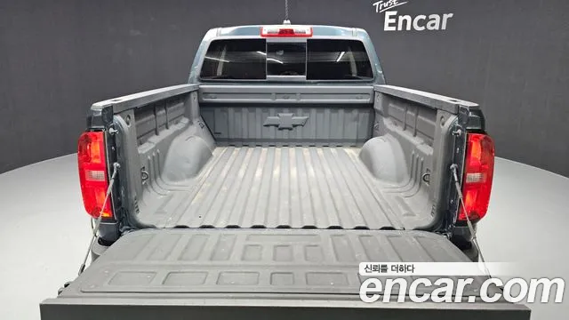 Chevrolet Colorado 2019 thumb 7