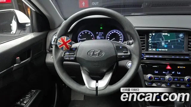 Hyundai Elantra 2018 thumb 10