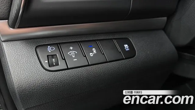Hyundai Elantra 2018 thumb 6