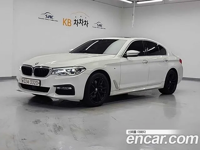 BMW 5 серии 2017 thumb 3