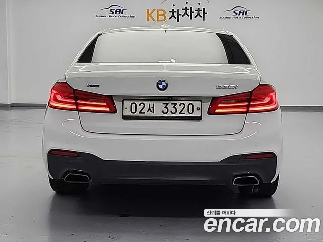 BMW 5 серии 2017 thumb 2