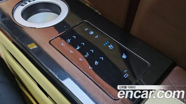 Kia Carnival 2020 thumb 3