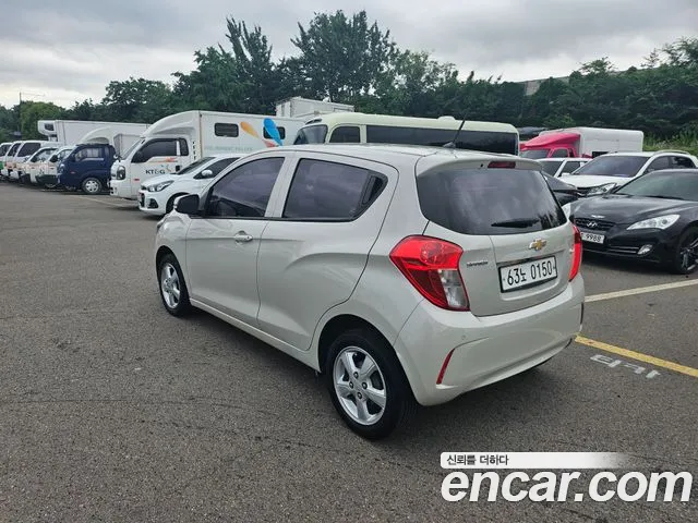Chevrolet Spark 2016 thumb 9
