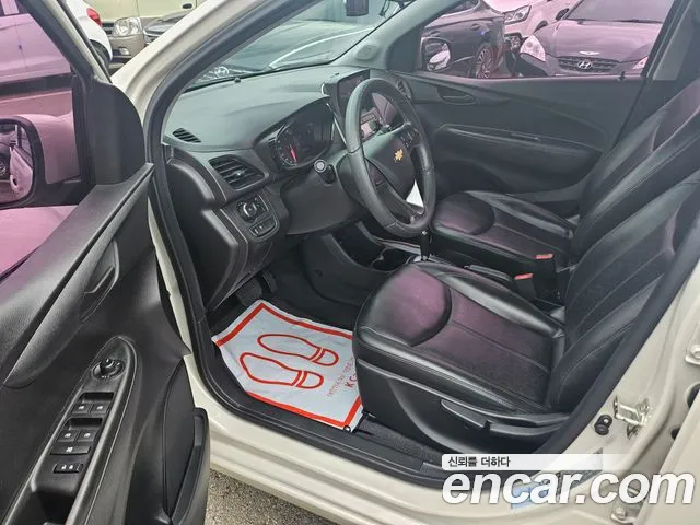 Chevrolet Spark 2016 thumb 3
