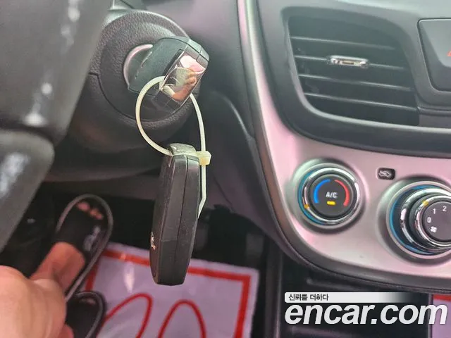 Chevrolet Spark 2016 thumb 2