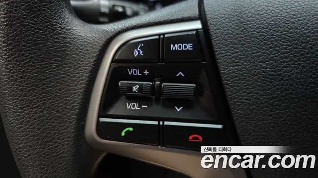 Hyundai Avante 2017 thumb 11