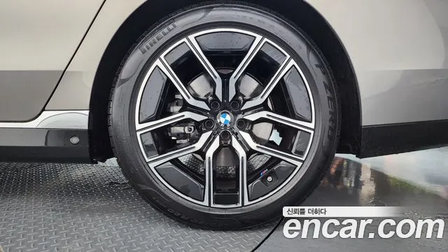 BMW 7 серии 2025 thumb 5