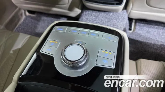 Genesis G80 2024 thumb 2
