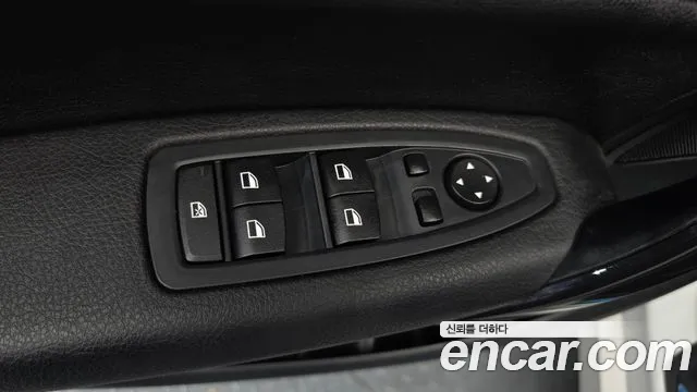 BMW 1 серии 2015 thumb 8