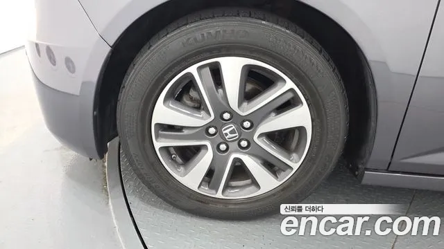 Honda Odyssey 2016 thumb 9