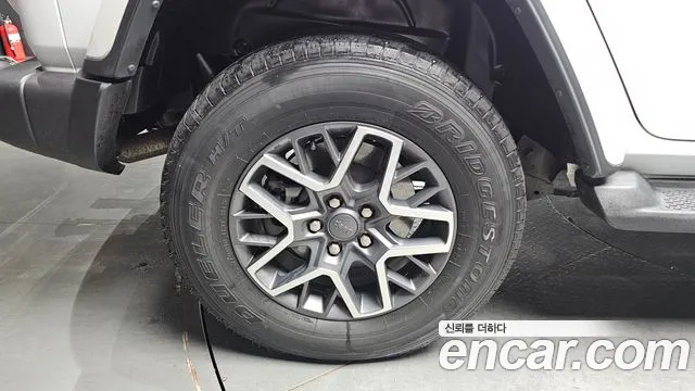 Jeep Wrangler 2022 thumb 6