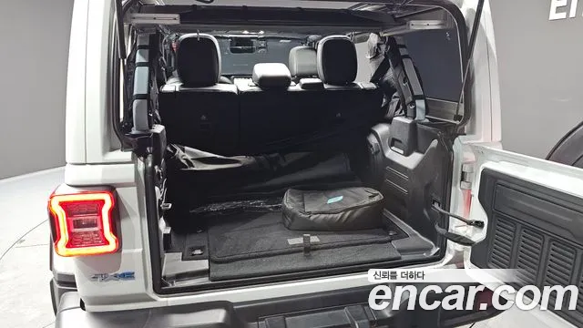 Jeep Wrangler 2022 thumb 10