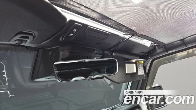 Jeep Wrangler 2022 thumb 3