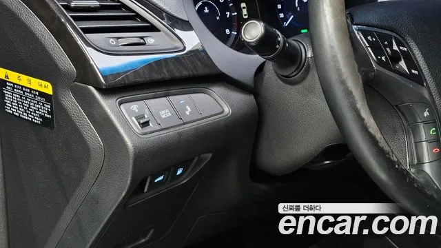 Hyundai Grandeur 2015 thumb 11