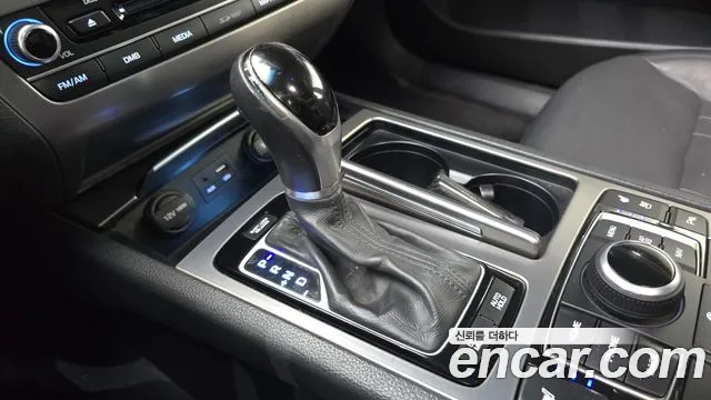 Hyundai Genesis 2014 thumb 12
