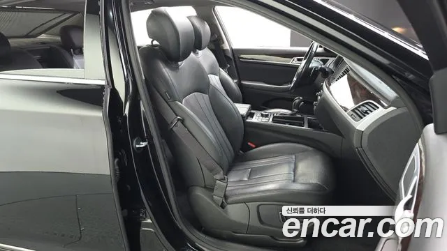 Hyundai Genesis 2014 thumb 3