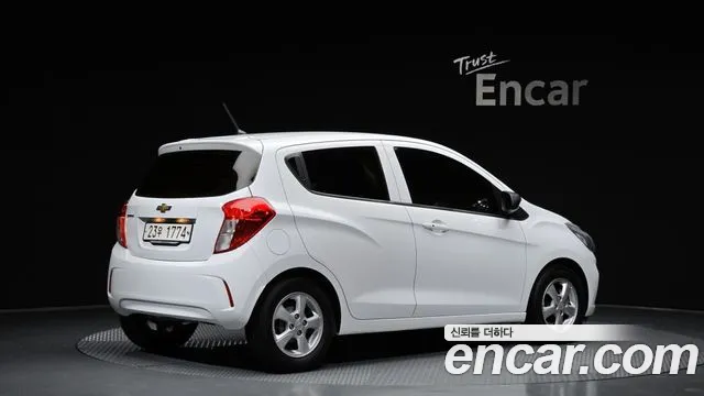 Chevrolet Spark 2018 thumb 9