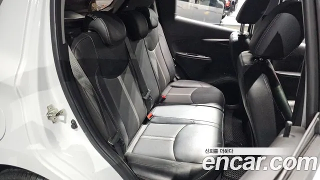 Chevrolet Spark 2018 thumb 10