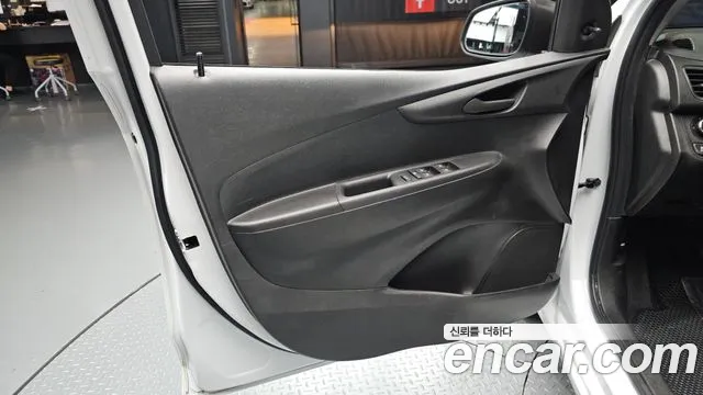 Chevrolet Spark 2018 thumb 6