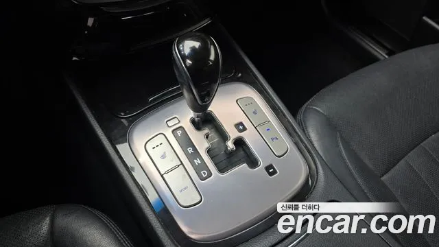 Hyundai Genesis 2011 thumb 8