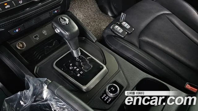 KGM Rexton 2019 thumb 5