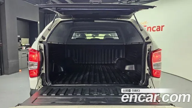 KGM Rexton 2019 thumb 4