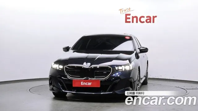 BMW i5 2023 thumb 10