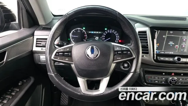 KGM Rexton 2018 thumb 6