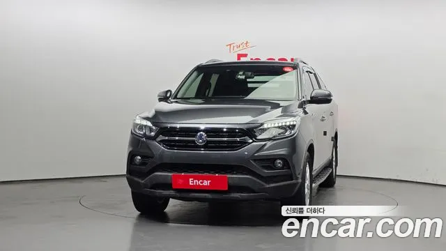 KGM Rexton 2019 thumb 8