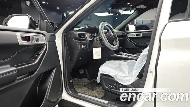 Ford Explorer 2020 thumb 7