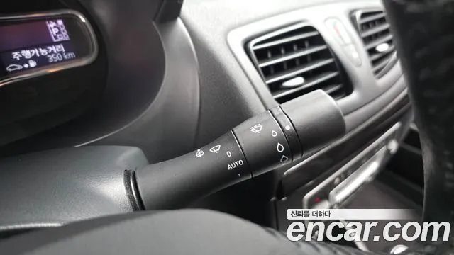 Renault SM3 2013 thumb 3