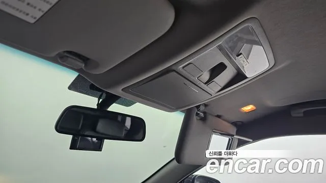 KGM Rexton 2018 thumb 6