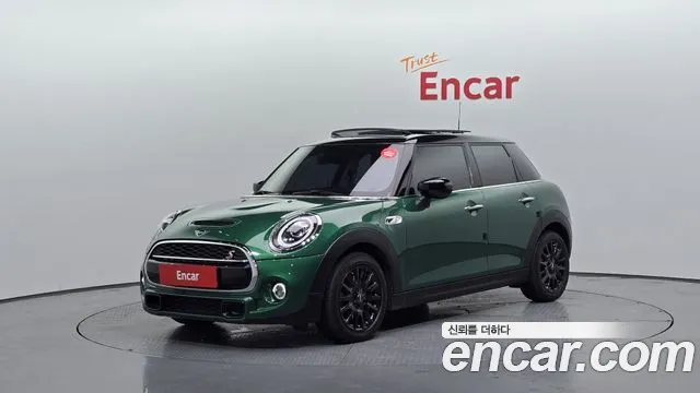 Mini Cooper S 2019 thumb 5