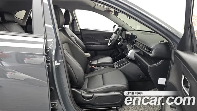 Hyundai Kona 2023 thumb 6