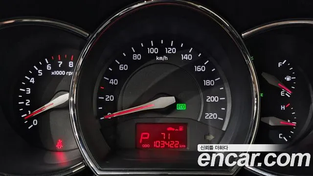 Kia Pride 2014 thumb 7