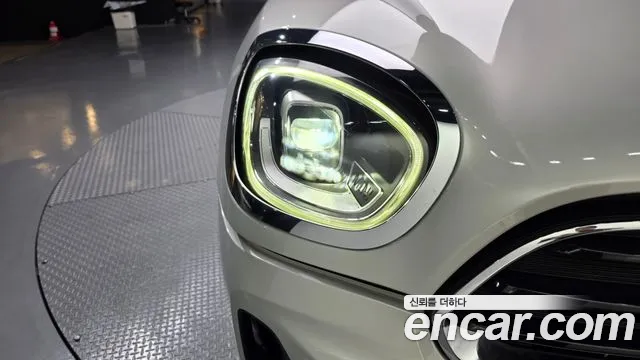 Mini Cooper Countryman 2022 thumb 11